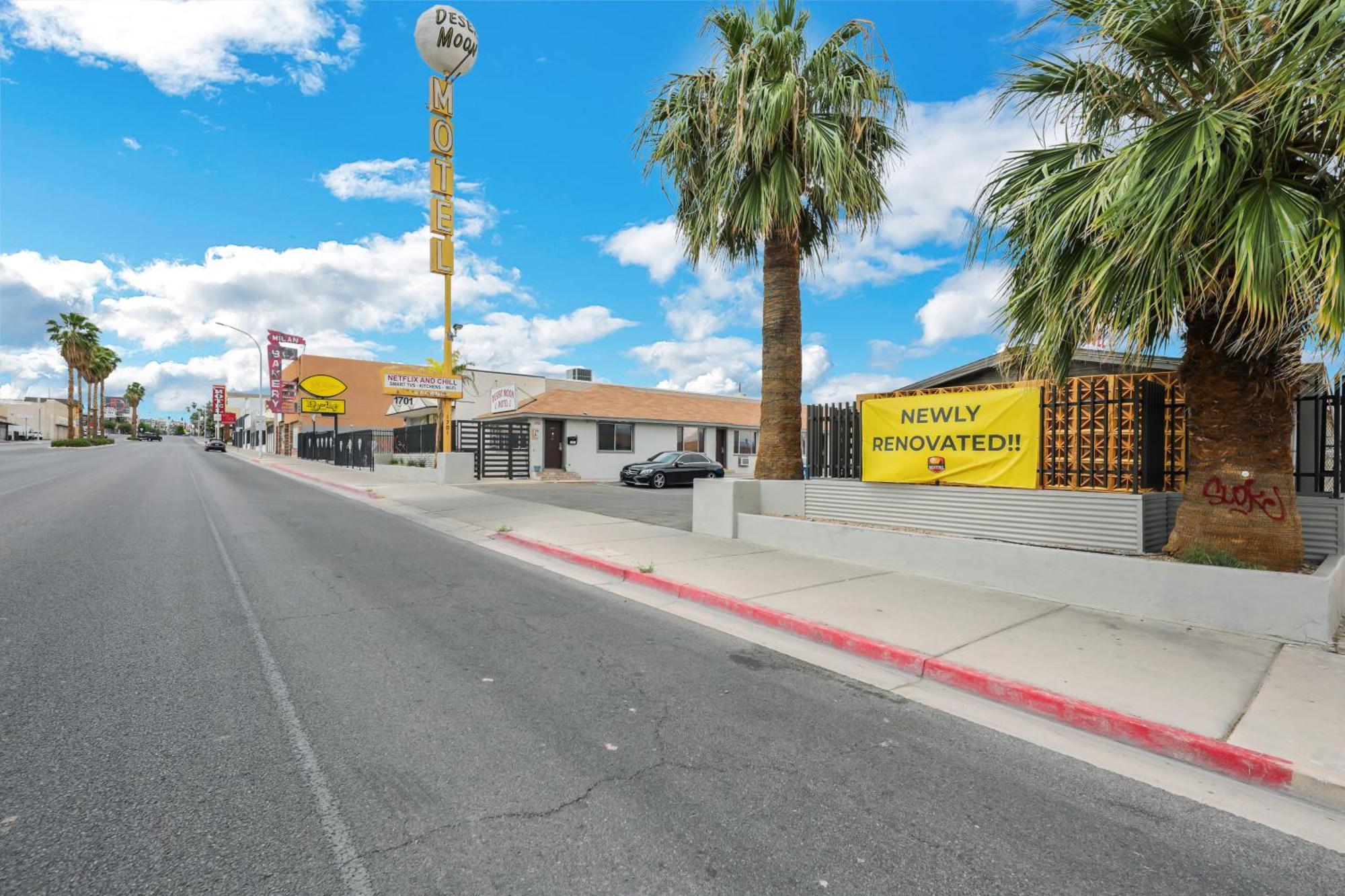 Desert Moon Motel Las Vegas Bagian luar foto